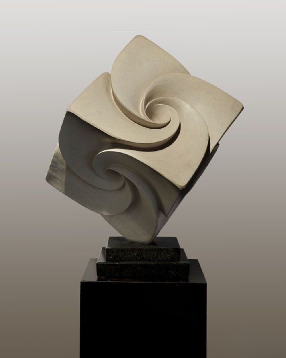 Abstract Sculptures in Makrana marble by Everstone — 27