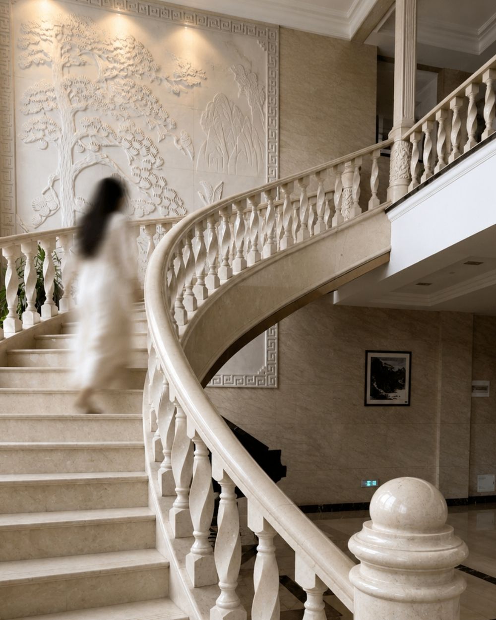 Grand Staircases in Makrana marble by Everstone — 2