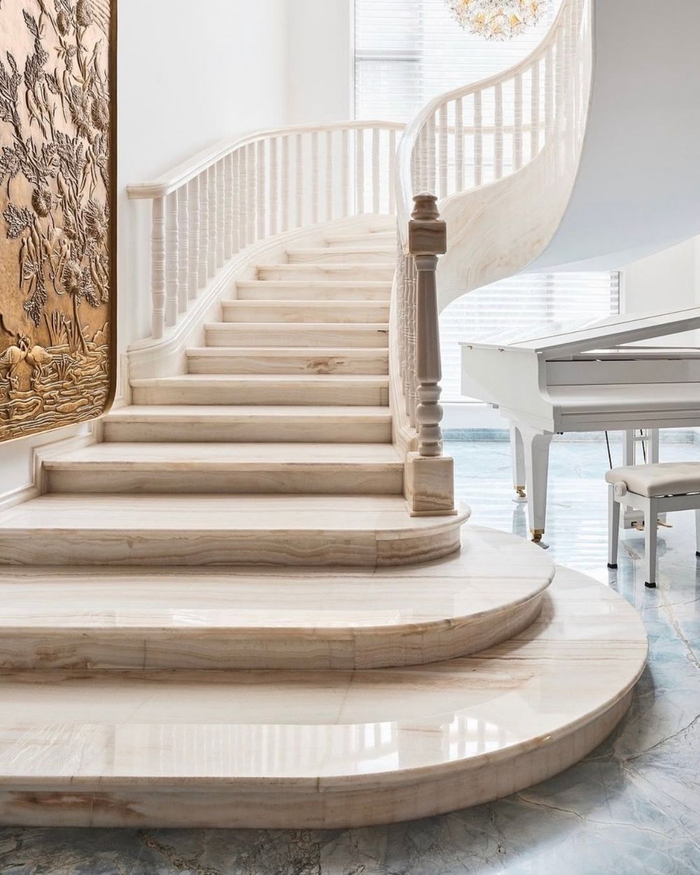Grand Staircases in Makrana marble by Everstone — 19