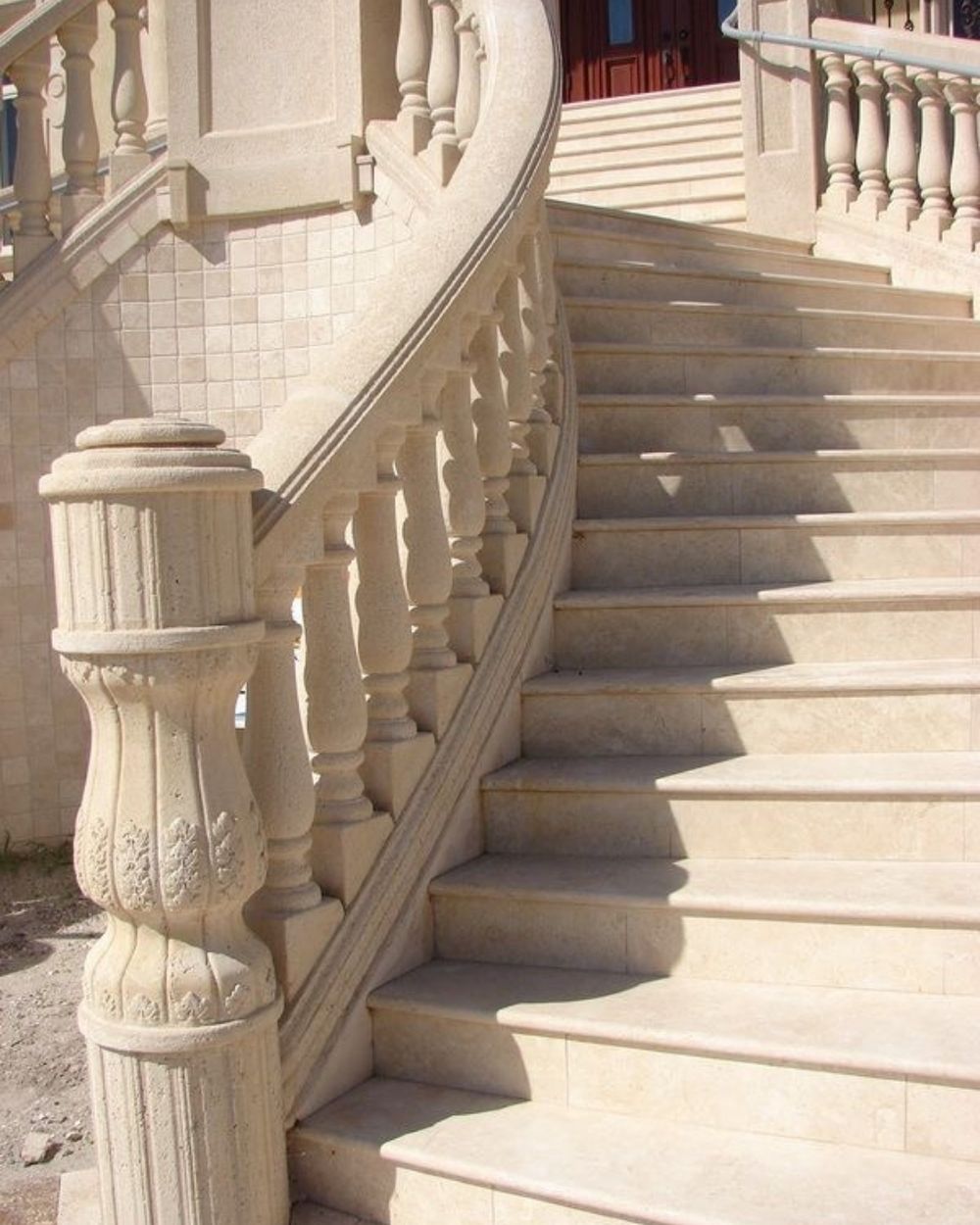 Grand Staircases in Makrana marble by Everstone — 27