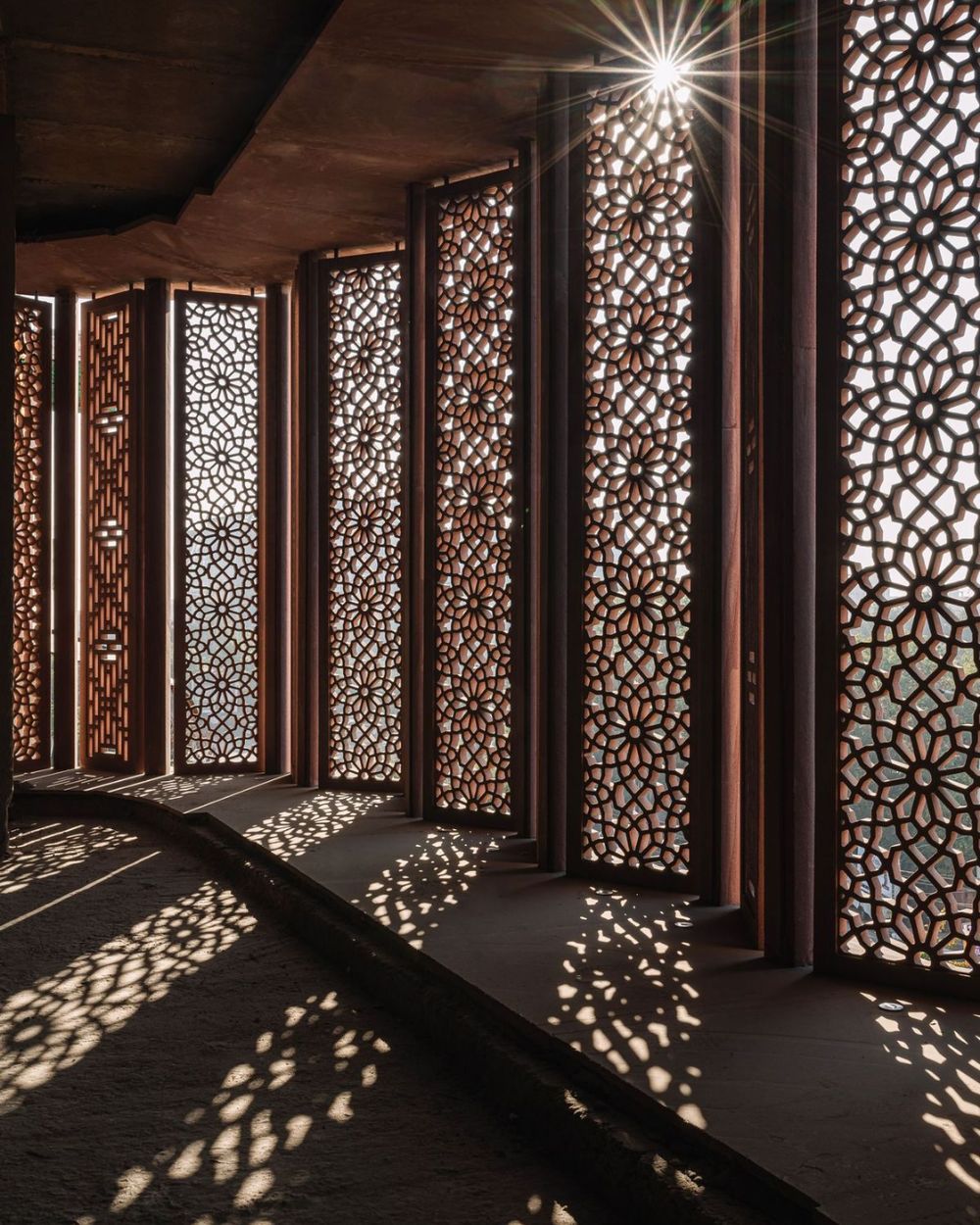 Jaali & Lattice Screens in Makrana marble by Everstone (15)