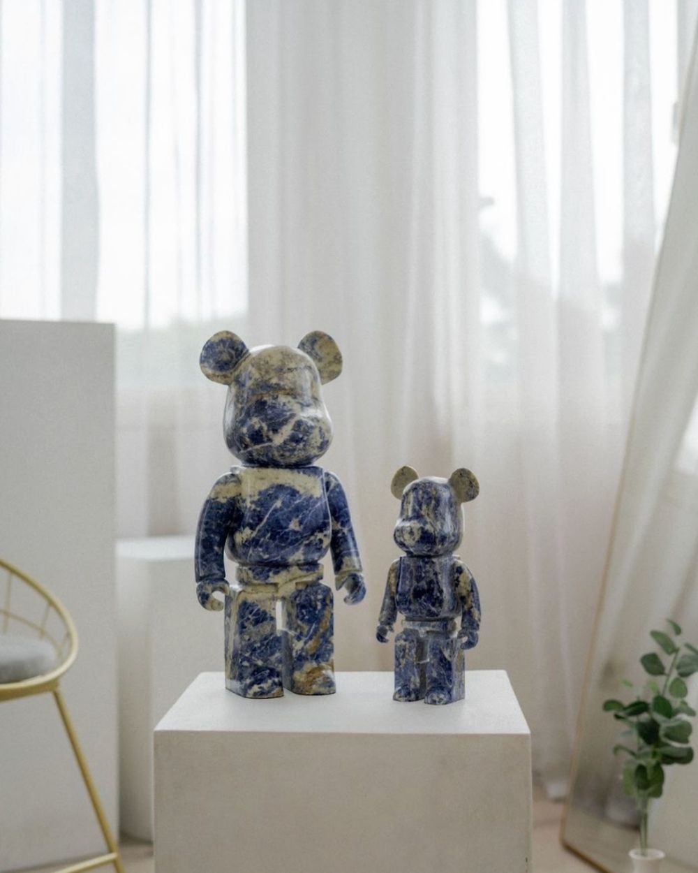 Objets d'Art in Makrana marble by Everstone — 1